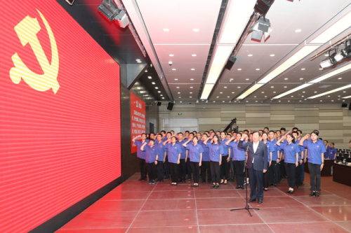 濰柴集團召開慶祝中國共產黨成立100周年暨“兩優一先”表彰大會