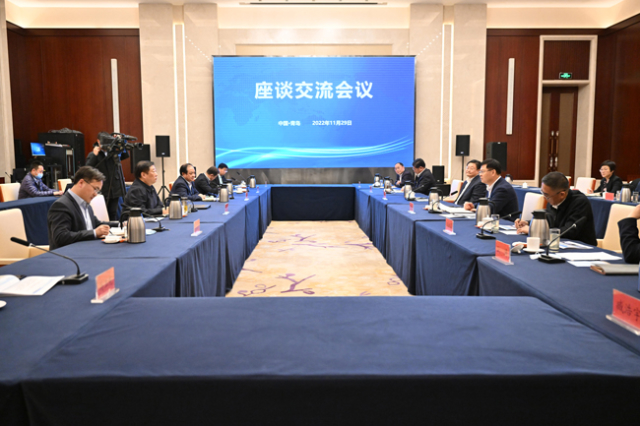 以更大的责任担当坚决推进潍柴（青岛）智慧重工智造中心项目、潍柴（青岛）海洋装备制造中心项目建设