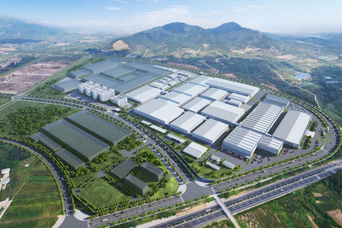 山东重工潍柴集团举行新能源战略转型推进会 潍柴弗迪烟台产业园首台电池产品下线