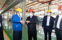 Tan Xuguang Promises a Doubled Growth in April at Companies in Linyi, Shandong