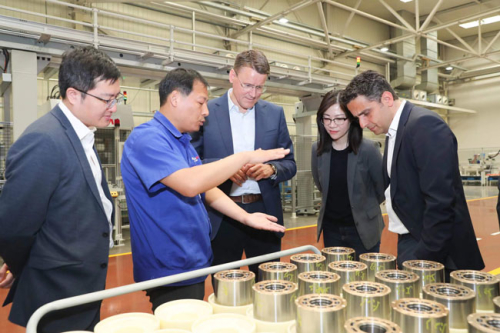 Tan Xuguang: Achieve Win-win in cooperation with Volkswagen Commercial Vehicle’s Traton Group!