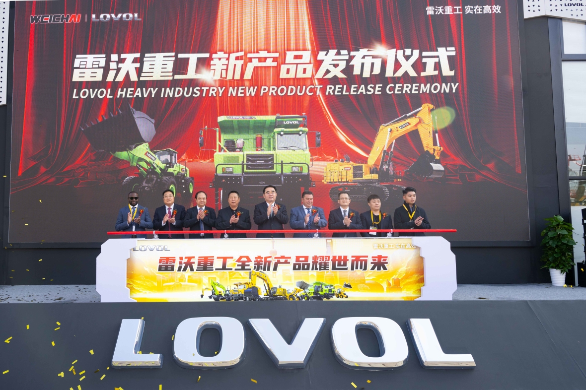 Shandong Heavy Industry Makes a Grand Appearance at bauma CHINA 2024, Man Shengang Unveils New Products